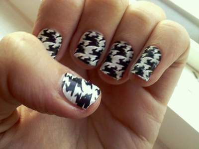 PETA X NCLA Nail Wrap Review PETA X NCLA Nail Wrap Review